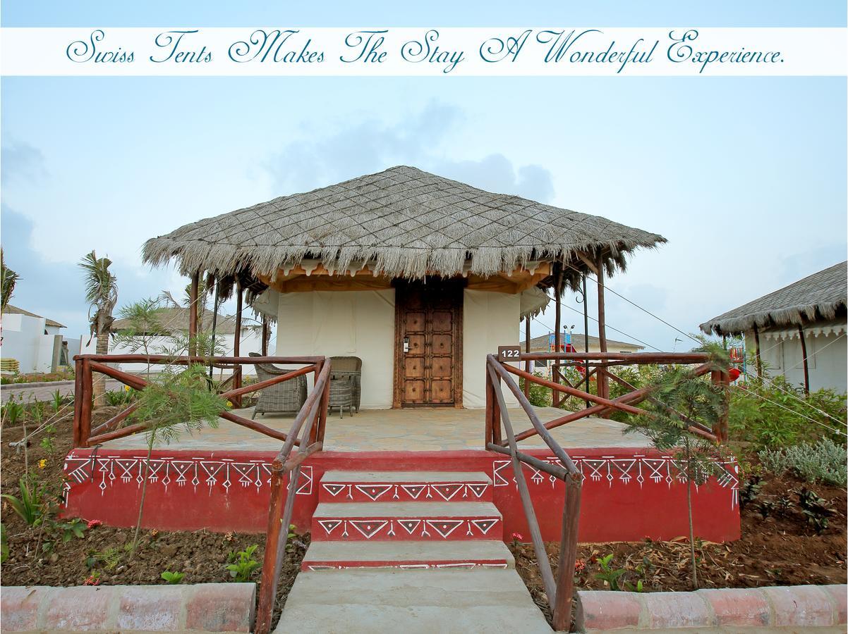 Serena Beach Resort Māndvi Exterior foto